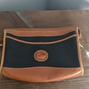 Vintage Dooney and Bourke crossbody